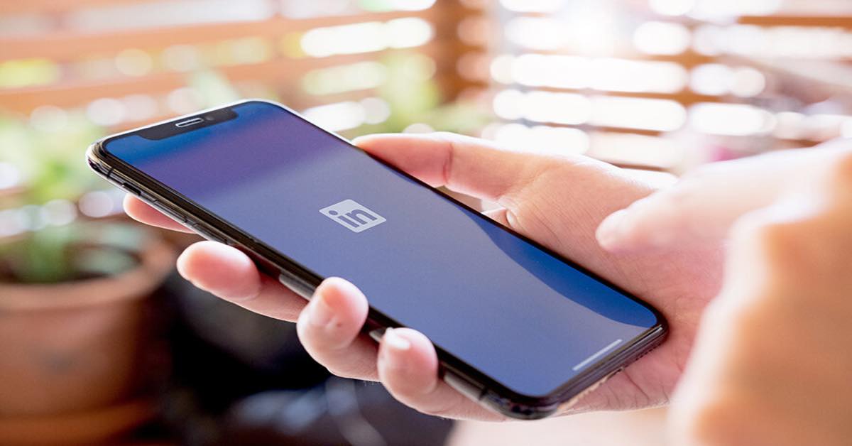 Chiang Mai, Thailand: Jul 28, 2019: Linkedin Logo On Phone Scree